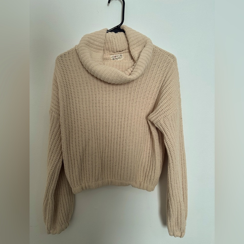 Crop sweater